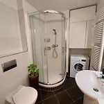 Modern Near Letnany Expo براغ